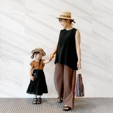 【ママ】9月のカジュアルコーデ。おしゃれなママ・お手本の服装