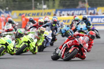 初開催の地でもM.マルケスが圧勝。VR46がメダル獲得、ホンダ勢も健闘／第14戦ハンガリーGP