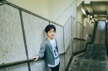 松本卓也、デビュー10年目の到達点『斜め論』インタビュー　水平化する世界で弁証法的な対話を再起動するために