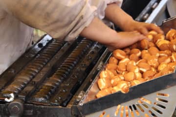 暴力団の組員 ベビーカステラ販売のキッチンカーに『明日もここで商売したら店をぶち壊す』と脅迫 翌日 “消火器を噴射” されネットでコメント殺到「ベビーカステラをシノギにしてたんかな・・・」「昔893の人は税金をピンハネできるからテキヤやってることが多いって聞いたことがある。」