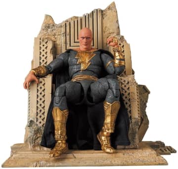 DCのアンチヒーロー「ブラックアダム」がゴールドスーツ版でMAFEXに登場！2026年2月発売
