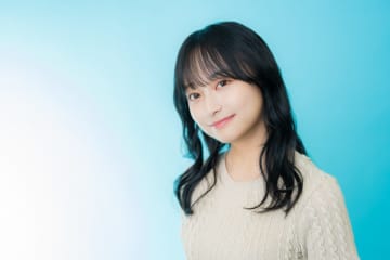 影山優佳インタビュー「『先生はね…』なんて話していると、私も大人になったなって(笑)」
