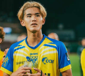 「また決めた」「半端ない」首位浮上に貢献！20歳日本人FW、欧州で２戦連発に驚嘆の声！「ブレイクの予感」「マジで滑り込みA代表あるんじゃない？」