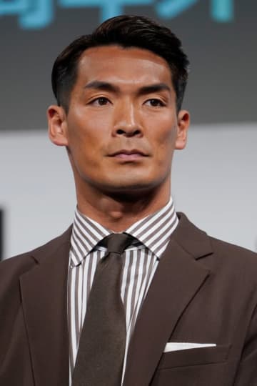 「勝負しよ！ と言われたので…」槙野智章が見せたシュートにファン騒然「えげつないコース」「エグっ！！」