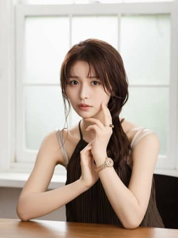 ｢タトゥー映り込み｣元欅坂46・長濱ねるの清純派ギャップ＆年を逆行『夜ふかし』多田さんの“耳下タトゥー”が｢可愛すぎ｣【2025年夏休み“タトゥー”記事TOP2】