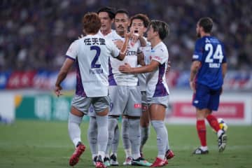 京都が首位に返り咲き！　ラファエル・エリアスのハットで4発完勝…FC東京は序盤のPK2失点が響く