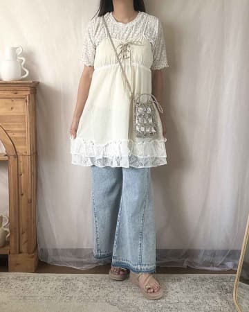 【しまむら】で買い占めたい！ 大人可愛い「淡色トップス」