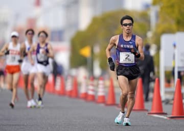 男子２０キロ競歩世界記録保持者、山西の新境地　異国に「かけがえのない存在」得て、鮮やかな復活