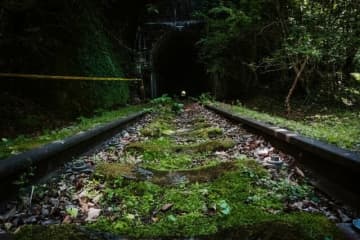 「碓氷峠 廃線ウォーク」特別ツアーで行ってきた！　自然と歴史と非日常が交差する「レア体験」ラリー観戦も