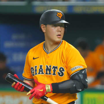 巨人・岡本和真のメジャー挑戦「来オフに後ろ倒し」は本当か？ 球団内でも意見割れる