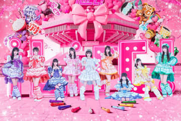 武道館公演2日前のアイドルグループに激震　「重大な規約違反」でメンバーが当日をもって脱退…「本当に情けない」謝罪も