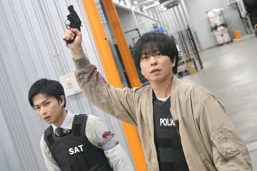 ありえない展開…武蔵（櫻井翔）＆大和（菊池風磨）の胸アツシーンにSNS大興奮「最高」「妄想具現化すぎ」　『放送局占拠』