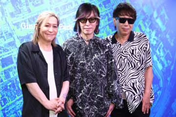 TM NETWORKが銀座で大規模展示会　小室哲哉「40年やってきたご褒美みたいな感じ」