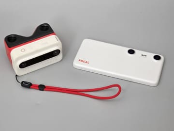 [みんなのケータイ]もはやスマートフォン――「XREAL Beam Pro 5G」を購入