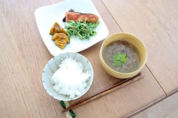 朝5分で気分が変わる♪心と体を整える「簡単習慣」3つ