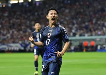 28歳日本代表がイングランド古豪に電撃移籍！ 昨季は驚異の14ゴール・14アシスト、日本人コンビが誕生