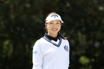 クラブをうまく「走らせて飛ばす」！女子プロのスイングを解説