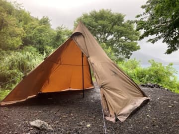 雨の日キャンプはやめたほうがいい？誰でも簡単にできる楽しむための工夫を徹底解説！