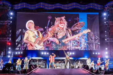 TUBE、デビュー40周年ライブを横浜スタジアムで開催　聖飢魔II、広瀬香美ら豪華ゲストも登場！