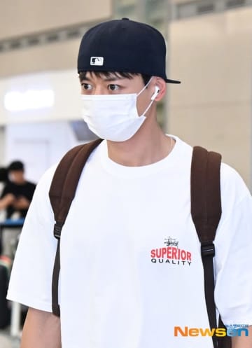 【PHOTO】SHINee ミンホ、海外スケジュールを終えて帰国