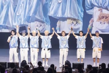 【REPORT】NEXZ、初の全国ツアーが閉幕！最終公演でメンバーら涙…ファンに感謝のメッセージも