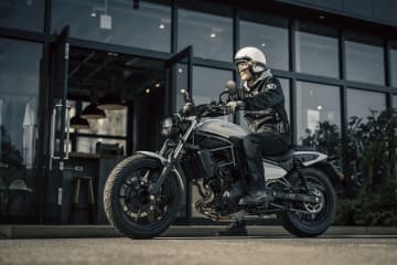 トレンドを作るバイクデザイナーに聞く！楽しいバイクライフを想起させるデザインとは？(カワサキ・澁田祐さん)