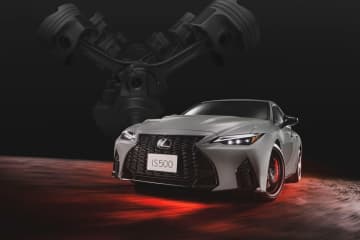 【限定500台】最終モデルにふさわしい存在感！ レクサス「IS500 Climax Edition」はSNSでも話題に