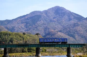 「日本一美しい廃線跡」を訪ねる鉄道遺構ツアー　若桜鉄道や観光列車「うみやまむすび」への乗車も