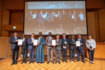 「意味が分かってるのか」「交流からやめて」　「アフリカ・ホームタウン」認定4市に問い合わせ殺到、業務に支障も
