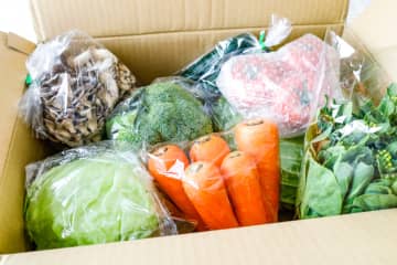 子どもが一人暮らし…仕送りは何を送る？役立つもの・困るものを整理