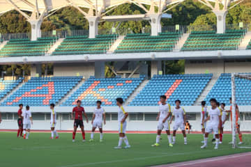 前橋育英、創成館に4-0快勝　大津は長崎 U-18を9-2で撃破