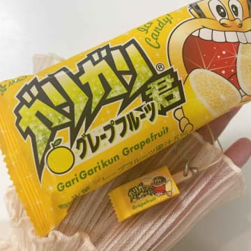 【ガチャ】思わず食べたくなる♡「アイスチャーム」