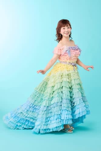 山野さと子、デビュー45周年記念アルバム2作リリース&レコーディング風景撮影MV公開