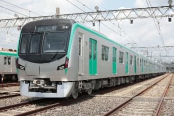 地下鉄烏丸線、新型車両20系の第8編成を運行開始。車内には京版画・京たたみの展示