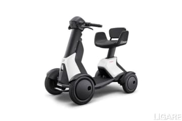 ダイハツ、万博で提供中の「e-SNEAKER」発売　免許不要で運転可能