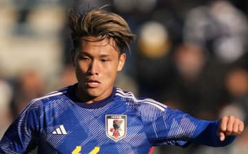 「こんなの止めるの無理だ!」実況絶叫、松木玖生が名刺代わりのスーパーミドル。サウサンプトンでの初ゴールを決める