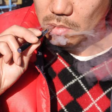 若者に広がる「ゾンビたばこ」は命にかかわる危険ドラッグだ【クスリ社会を正しく暮らす】