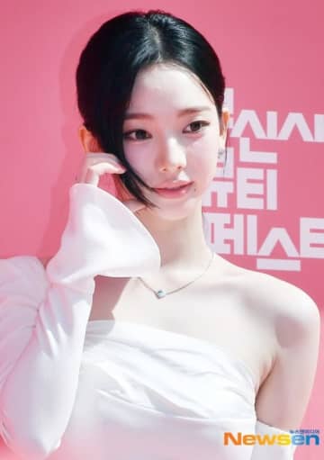 【PHOTO】aespaのKARINA「MUSINSA BEAUTY FESTA」に出席（動画あり）