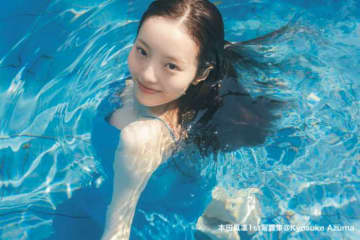 本田真凜1st写真集「MARIN」先行カット第3弾♪高雄と台中で魅せる夏の素顔