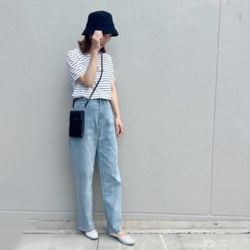 【レディース】黒い帽子に合う服は？ シンプルでもあか抜けるコーデ術