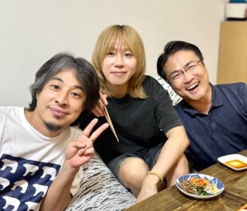 乙武洋匡＆ひろゆき＆岸谷蘭丸の会合に「ものすごいメンツが揃いましたね」の声！朝5時まで語り明かした一夜