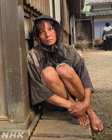 あの生田斗真が…誰だか分からない！大河ドラマで見せた衝撃の『物乞い姿』に「もはや別人」とファン騒然