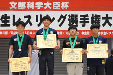 ＜レスリング＞【写真集】2025年全日本学生選手権／表彰式・男子グレコローマン