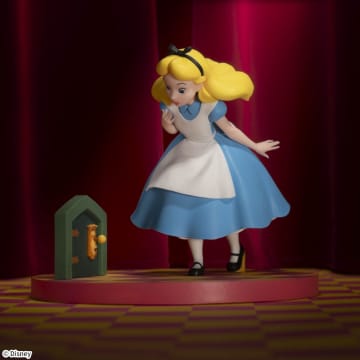セガ フェイブ、フィギュア「ふしぎの国のアリス　ACT/CUT　プレミアムフィギュア　“アリス”」をプライズで9月26日より展開