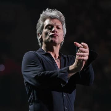 ボン・ジョヴィのティコ・トーレス、バンド引退の噂を否定