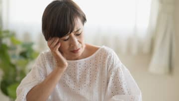 結婚記念日にファストフードなんて、ねぇ…〈年収500万円〉64歳夫の「節約地獄」に絶句。〈退職金2,500万円〉を前に62歳妻が流した涙