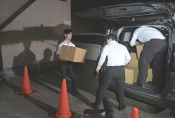 石井章議員事務所を家宅捜索　地元・取手に衝撃　茨城