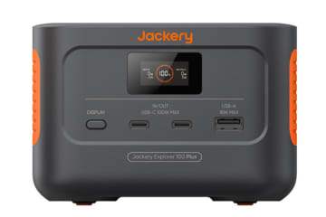 ドンキで買えるJackeryポタ電セット、手のひらサイズの本体とソーラーパネル