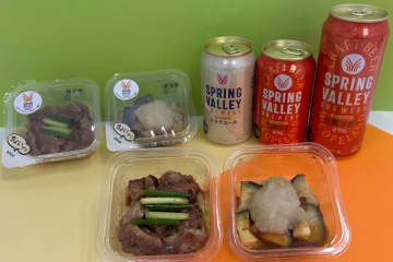 ファミマ「SPRING VALLEY BREWERY」監修の「鶏肉の山椒焼き」「賀茂なすの揚げびたし」を限定発売