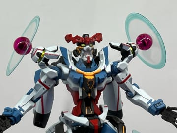 「ガンダム ジークアクス」キケロガのフィギュアが初出展！ ガンプラ「ジークアクス（エンディミオン・ユニット覚醒時）」も【#東京おもちゃショー】